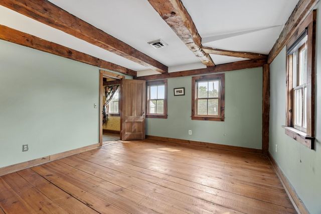 88 Post Road, North Hampton, NH 03862