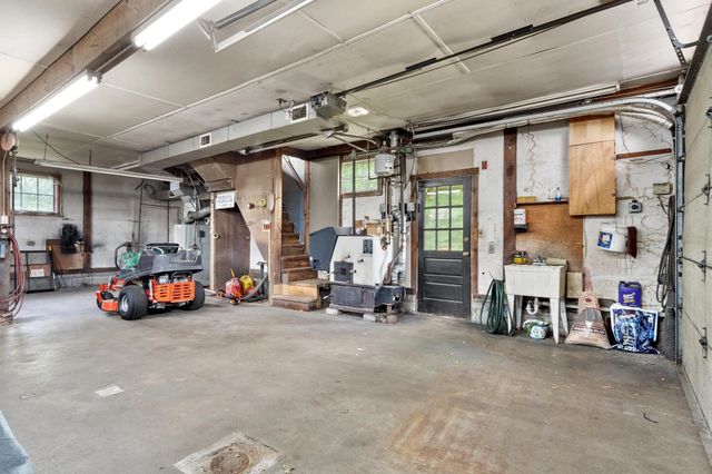 88 Post Road, North Hampton, NH 03862
