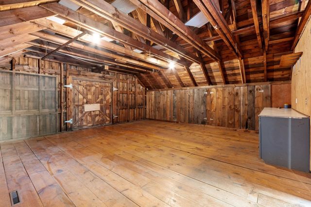 88 Post Road, North Hampton, NH 03862