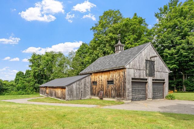 88 Post Road, North Hampton, NH 03862