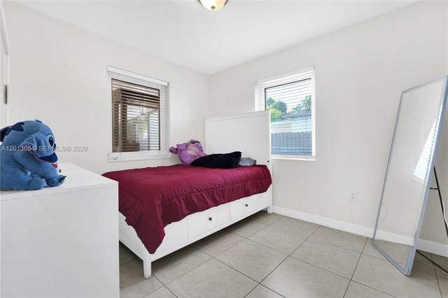 9425 NW 36th Avenue, Miami, FL 33147