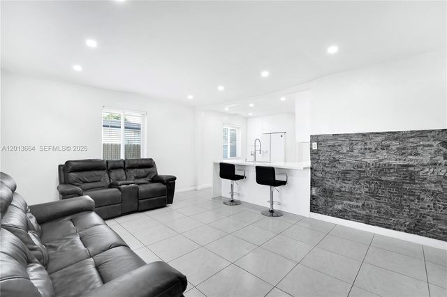 9425 NW 36th Avenue, Miami, FL 33147