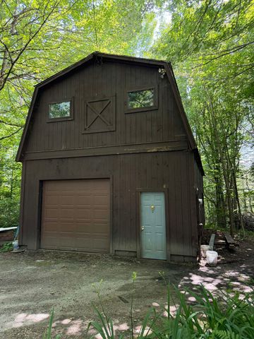 386 Howland Farm Road, Mount Holly, VT 05758