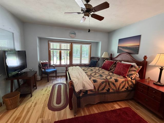 386 Howland Farm Road, Mount Holly, VT 05758