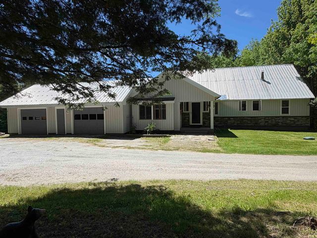 386 Howland Farm Road, Mount Holly, VT 05758