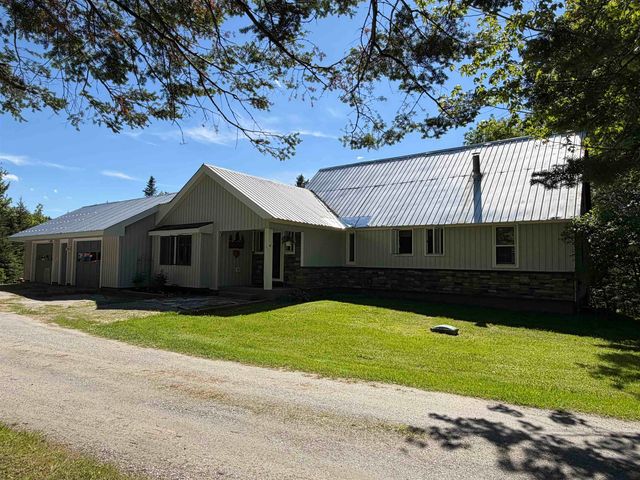 386 Howland Farm Road, Mount Holly, VT 05758