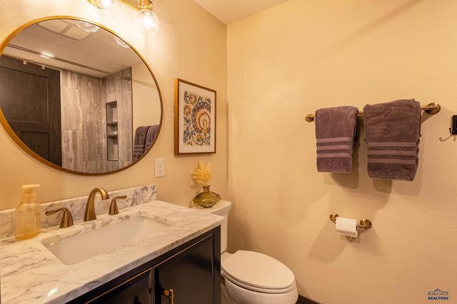 21120 GILDED MOUNTAIN RD, Lead, SD 57754