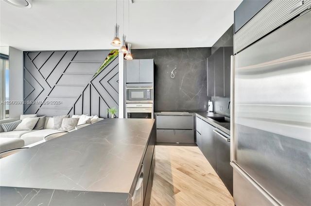 2020 N Bayshore Dr 3408, Miami, FL 33137