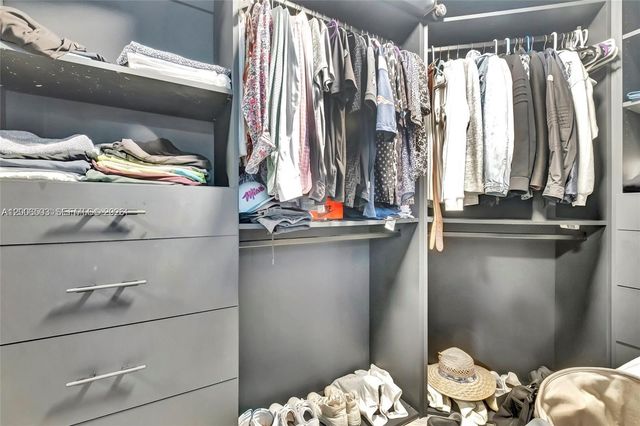 2020 N Bayshore Dr 3408, Miami, FL 33137