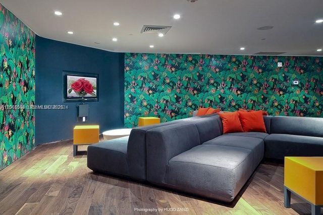 2020 N Bayshore Dr 3408, Miami, FL 33137