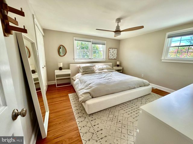 21 PRINCESS AVE, Marlton, NJ 08053