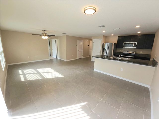 123 HICKORY COURSE RADIAL, Ocala, FL 34472