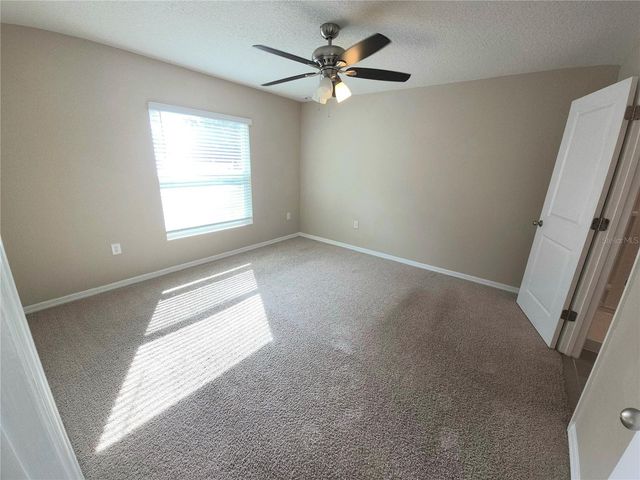 123 HICKORY COURSE RADIAL, Ocala, FL 34472