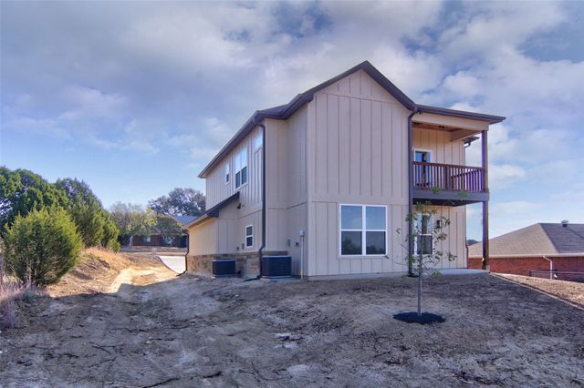 1613 Franklin Street, Weatherford, TX 76086