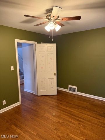 1443 Parkview Drive, Lyndhurst, OH 44124