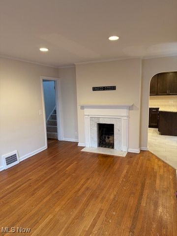 1443 Parkview Drive, Lyndhurst, OH 44124