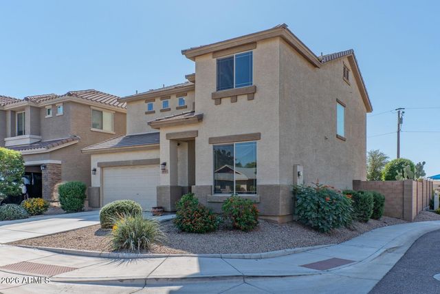 4715 W GELDING Drive, Glendale, AZ 85306