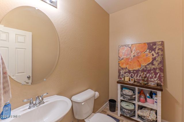 4715 W GELDING Drive, Glendale, AZ 85306