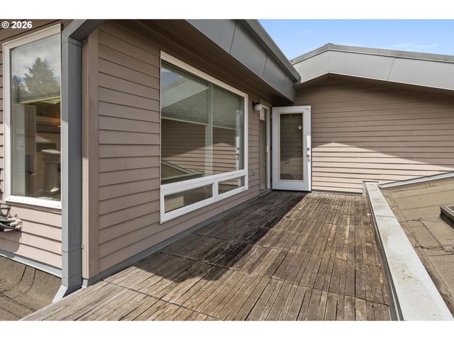 2769 Nw SAVIER St, Portland, OR 97210