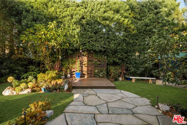 2316 Pelham Avenue, Los Angeles, CA 90064