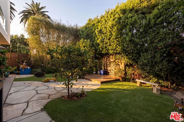 2316 Pelham Avenue, Los Angeles, CA 90064