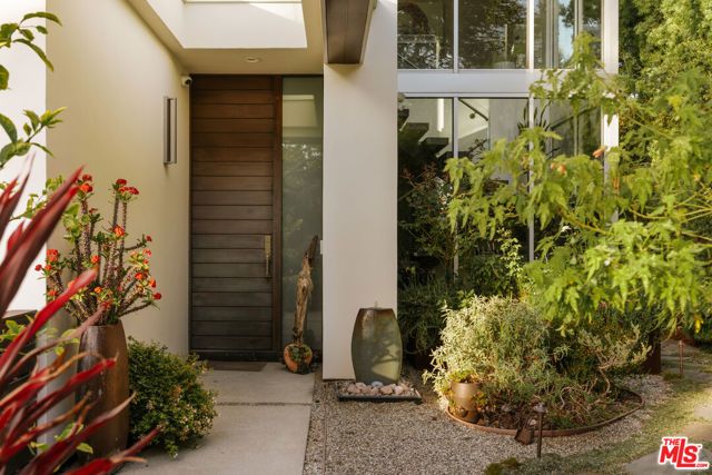 2316 Pelham Avenue, Los Angeles, CA 90064