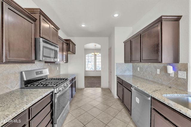 516 LICHFIELD Drive, El Paso, TX 79928