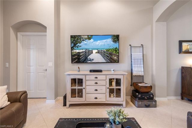 7900 Lake Sawgrass LOOP 4612, Fort Myers, FL 33907