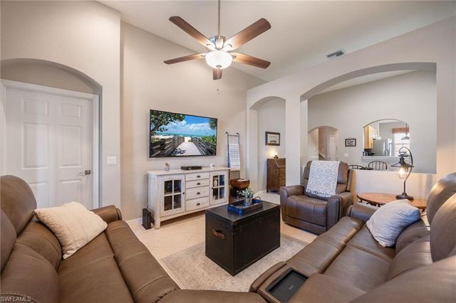 7900 Lake Sawgrass LOOP 4612, Fort Myers, FL 33907