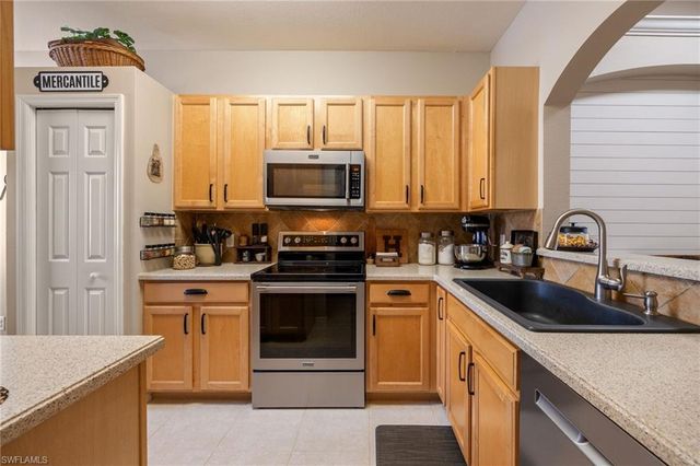 7900 Lake Sawgrass LOOP 4612, Fort Myers, FL 33907