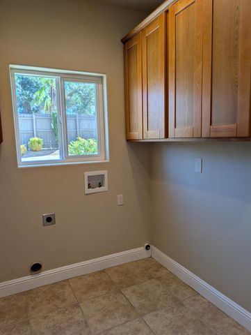 21895 One Fine Pl, Colfax, CA 95713