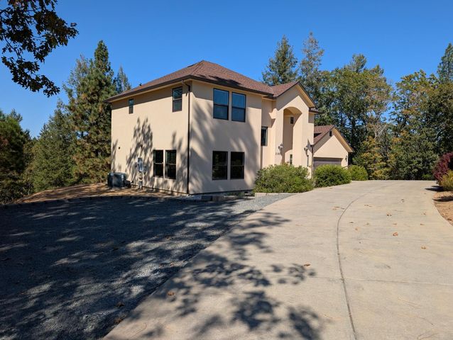 21895 One Fine Pl, Colfax, CA 95713