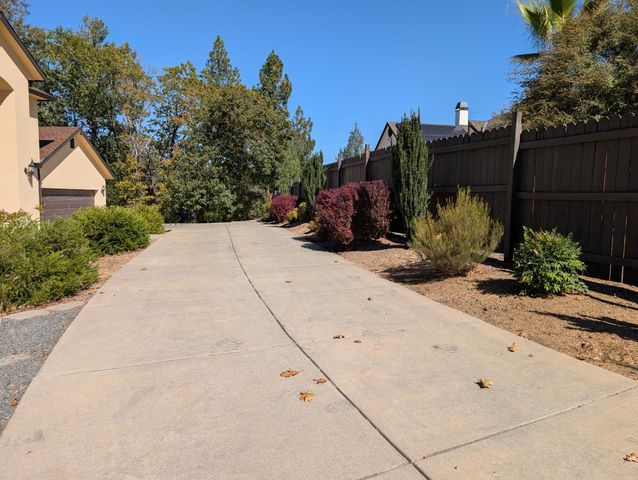 21895 One Fine Pl, Colfax, CA 95713