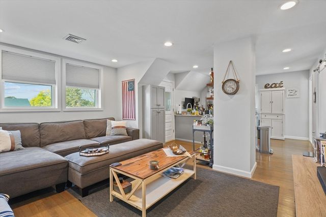 59 Essex Street, Lynn, MA 01902