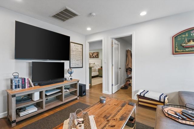 59 Essex Street, Lynn, MA 01902