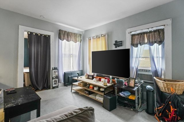 59 Essex Street, Lynn, MA 01902