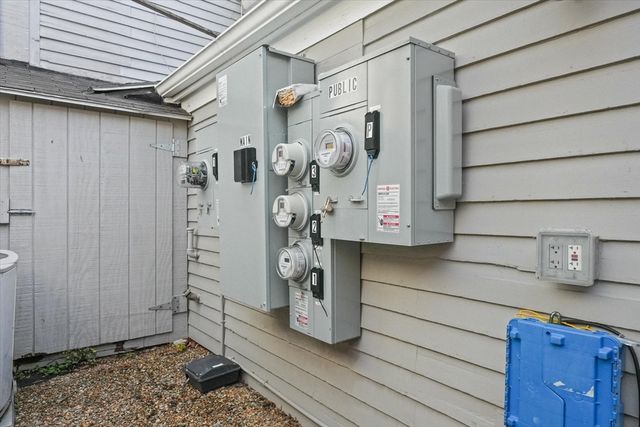 59 Essex Street, Lynn, MA 01902