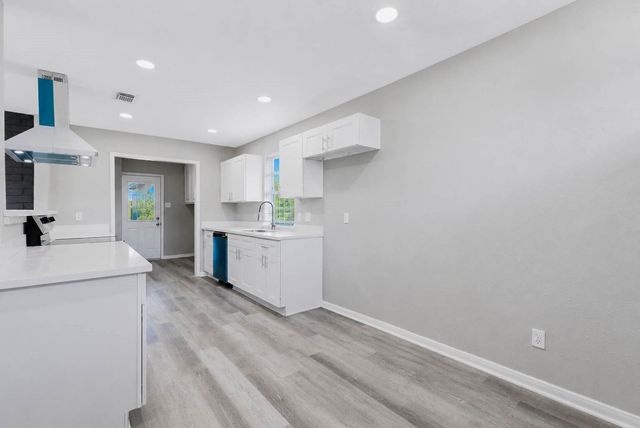 15811 Pathfield Drive, Houston, TX 77084