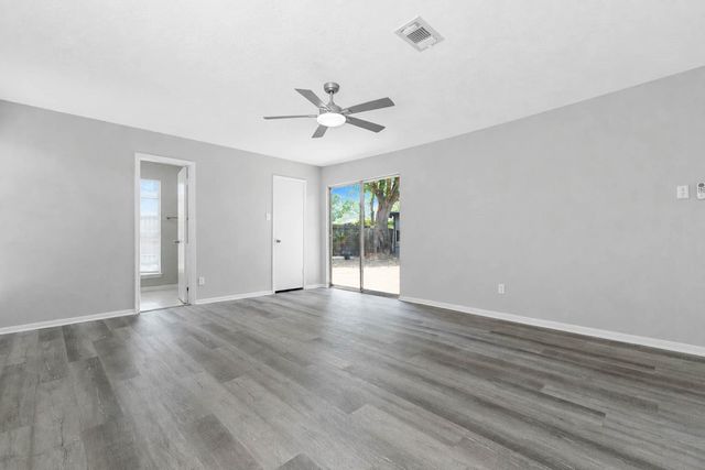 15811 Pathfield Drive, Houston, TX 77084
