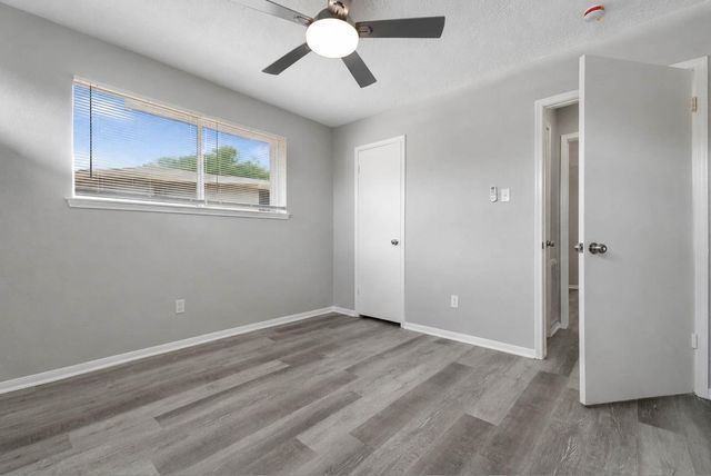 15811 Pathfield Drive, Houston, TX 77084
