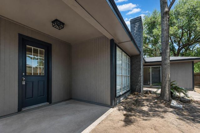 15811 Pathfield Drive, Houston, TX 77084