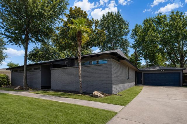 15811 Pathfield Drive, Houston, TX 77084