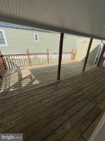 41 DILLAN DR, Malvern, PA 19355