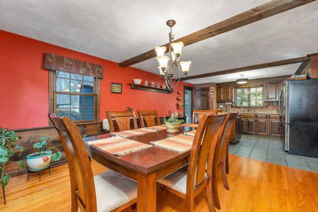 16 French Court, Merrimack, NH 03054