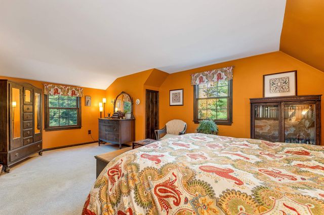 16 French Court, Merrimack, NH 03054
