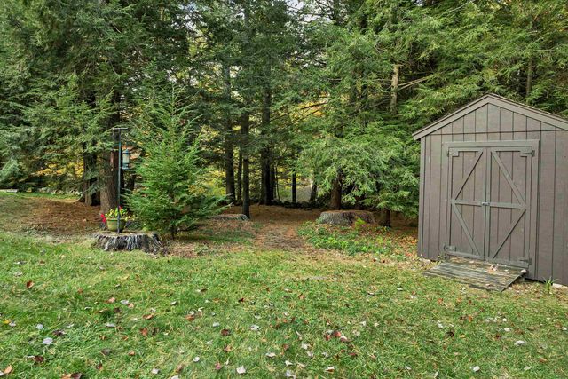 16 French Court, Merrimack, NH 03054