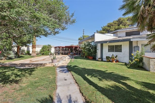 55 Siddall Avenue, Las Vegas, NV 89183