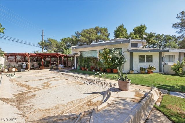 55 Siddall Avenue, Las Vegas, NV 89183