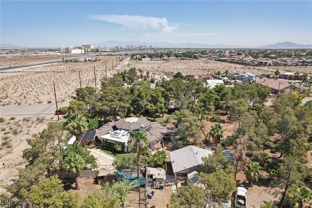 55 Siddall Avenue, Las Vegas, NV 89183