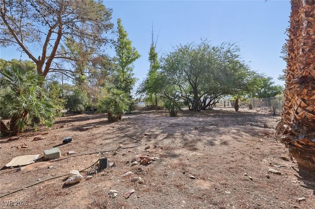 55 Siddall Avenue, Las Vegas, NV 89183